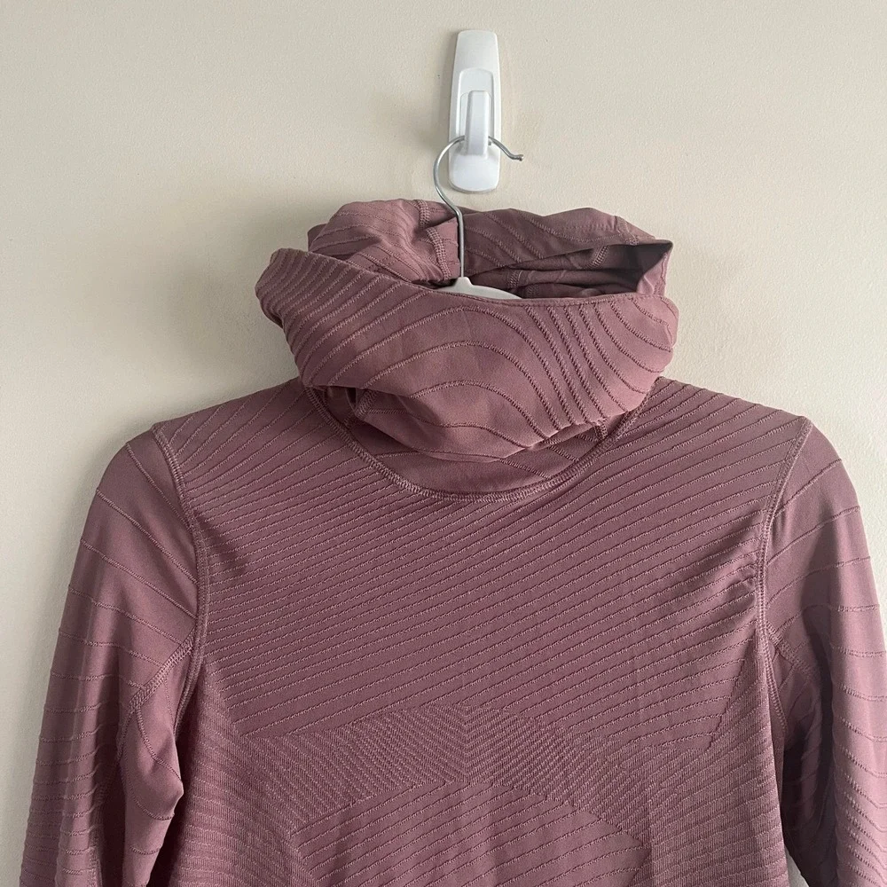 Nike Running Dri-Fit Cowl Neck Long Sleeve Top S Mauve Dusty Purple Textured